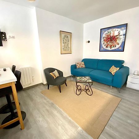 L'Adrien Studio Tout Confort Avec Terrasse Limoges Bagian luar foto