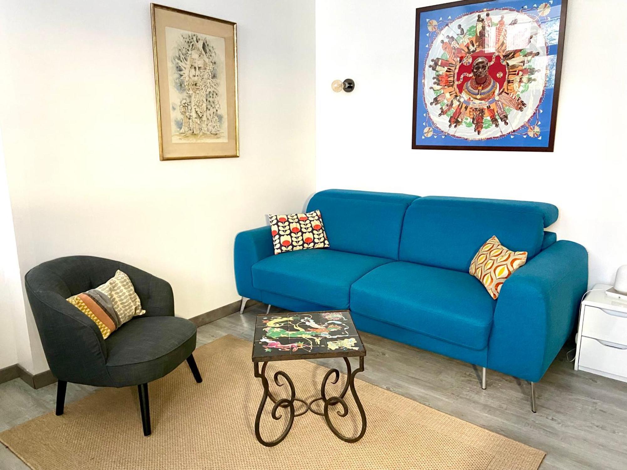 L'Adrien Studio Tout Confort Avec Terrasse Limoges Bagian luar foto